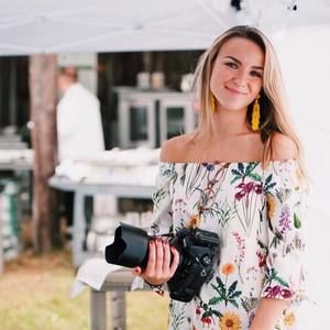 Meet your Posher, Olivia